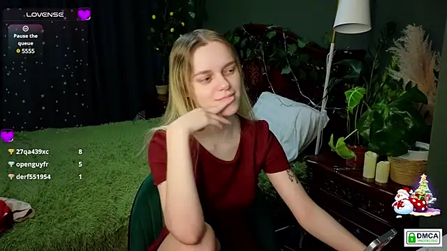lady bellaa online show from 12.27.24