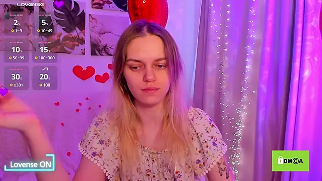 lady bellaa online show from 02.15.25