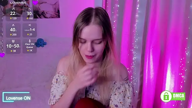 lady bellaa online show from 02.28.25