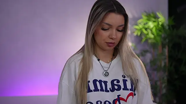 ArtTeasee online show from 04.01.26