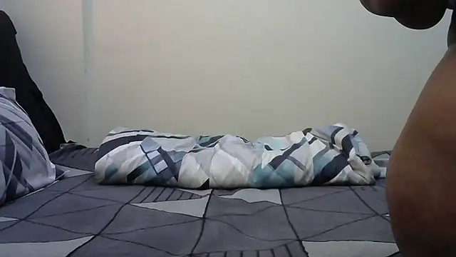 AddictiveAssCurves online show from 03.13.25