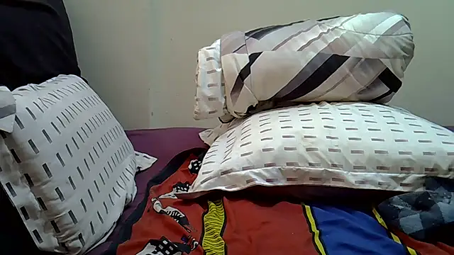 AddictiveAssCurves online show from 11.11.25