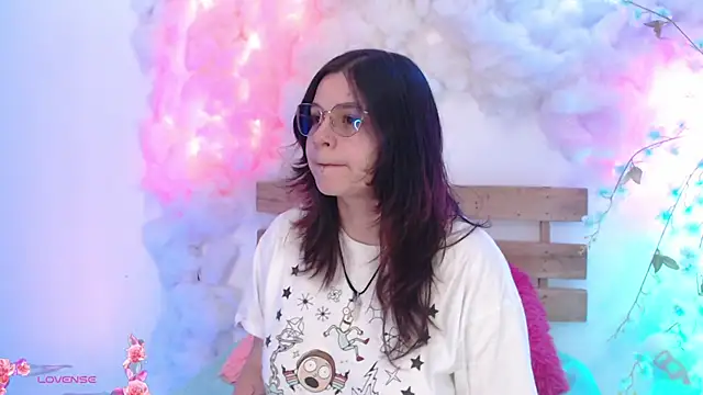 Mey moon online show from 02.05.25