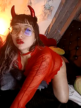 Piafisher1 online show from 10.05.25