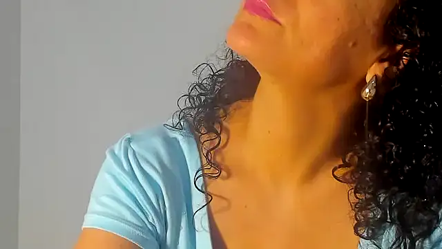 Sami Hotie1 online show from 12.02.25