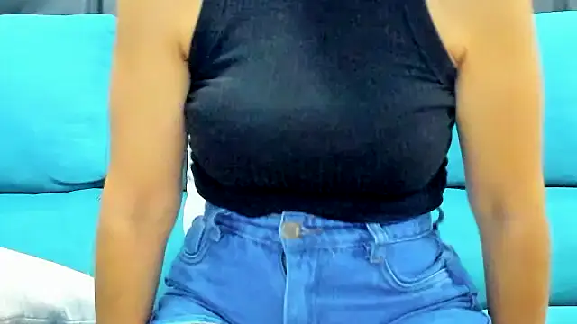Snapshot of Sami_Hotie1 chatting on 04.26.26 Sami Hotie1 online show from 04.26.26