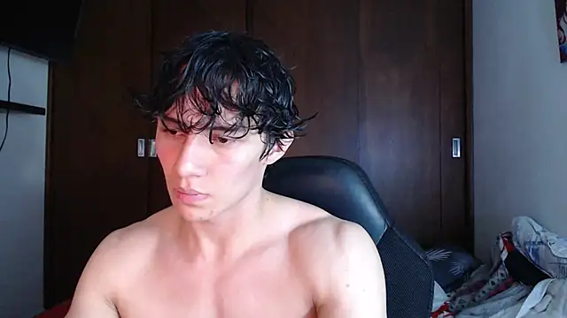 Snapshot of aresholland chatting on 01.26.25 aresholland online show from 01.26.25