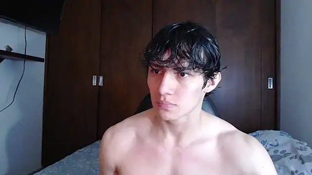 Snapshot of aresholland chatting on 02.01.25 aresholland online show from 02.01.25