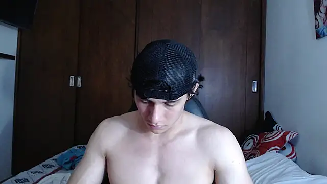 Snapshot of aresholland chatting on 02.22.25 aresholland online show from 02.22.25