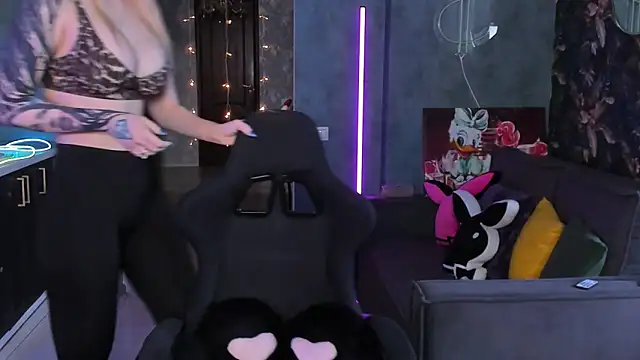 Blckmirrorr online show from 02.14.26