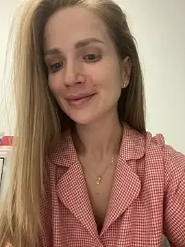 Miya Nika online show from 03.15.25