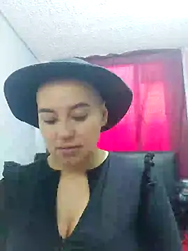 TamySweetness online show from 12.19.24
