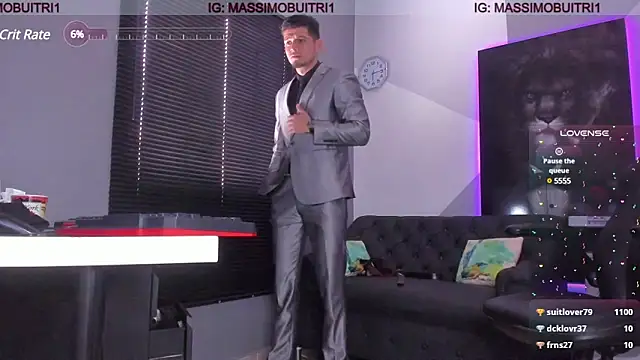 Snapshot of massimo_g chatting on 12.15.24 massimo g online show from 12.15.24