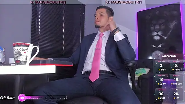 Snapshot of massimo_g chatting on 12.22.24 massimo g online show from 12.22.24