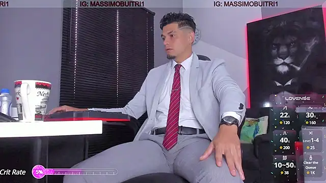 Snapshot of massimo_g chatting on 12.24.24 massimo g online show from 12.24.24