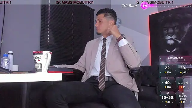 Snapshot of massimo_g chatting on 12.27.24 massimo g online show from 12.27.24