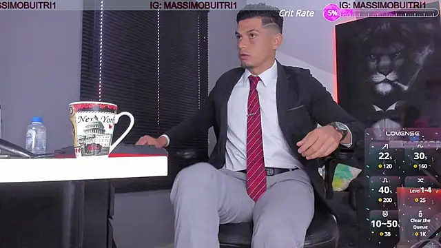 Snapshot of massimo_g chatting on 01.06.25 massimo g online show from 01.06.25