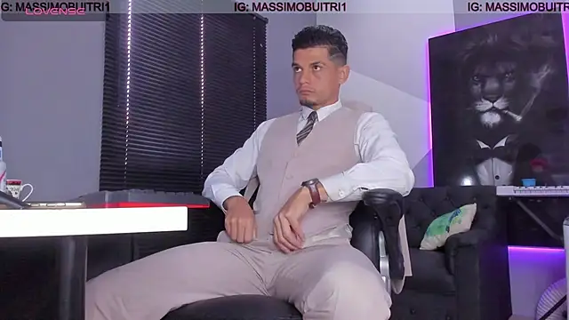 Snapshot of massimo_g chatting on 01.09.25 massimo g online show from 01.09.25