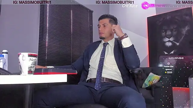 Snapshot of massimo_g chatting on 01.26.25 massimo g online show from 01.26.25