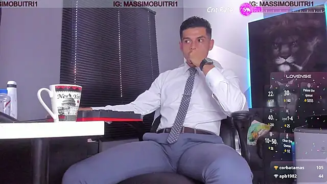 Snapshot of massimo_g chatting on 01.30.25 massimo g online show from 01.30.25