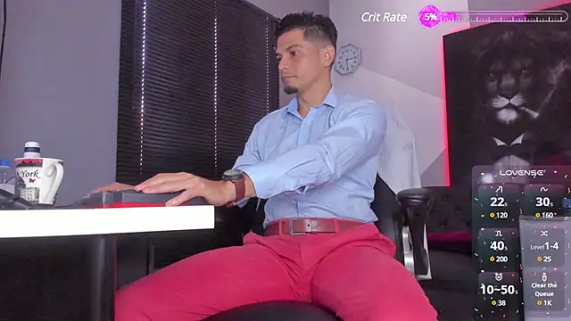 Snapshot of massimo_g chatting on 03.06.25 massimo g online show from 03.06.25