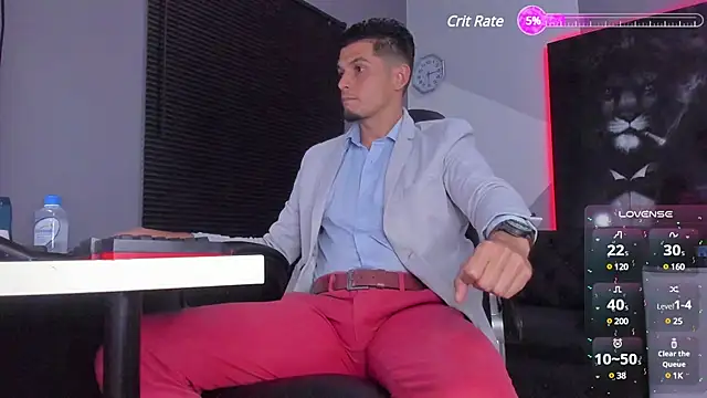 Snapshot of massimo_g chatting on 03.07.25 massimo g online show from 03.07.25