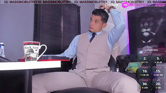 Snapshot of massimo_g chatting on 03.12.25 massimo g online show from 03.12.25