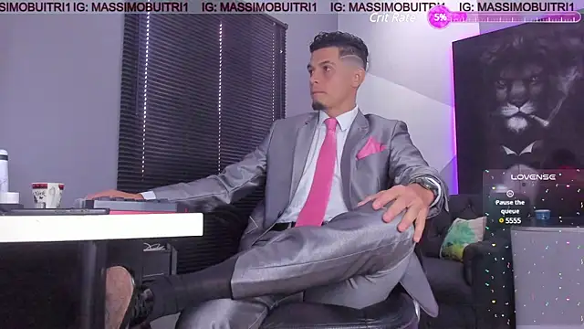 Snapshot of massimo_g chatting on 03.19.25 massimo g online show from 03.19.25