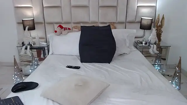 JesicaTaylorxx online show from 12.12.24