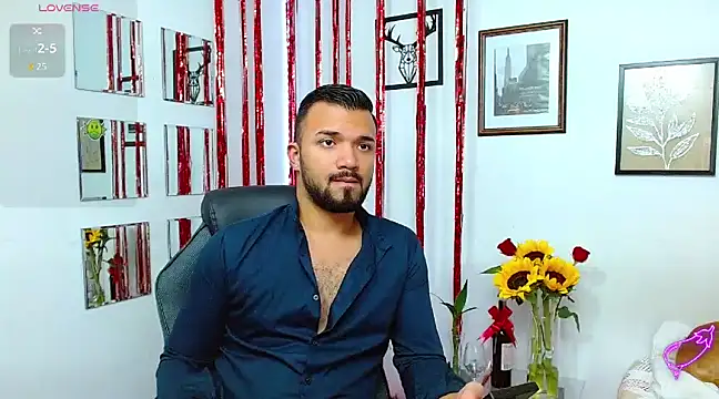 Snapshot of mathew_vidal1 chatting on 02.14.25 mathew vidal1 online show from 02.14.25