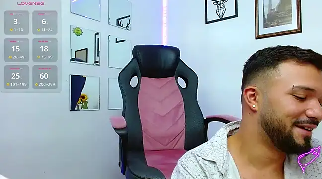 Snapshot of mathew_vidal1 chatting on 02.27.25 mathew vidal1 online show from 02.27.25