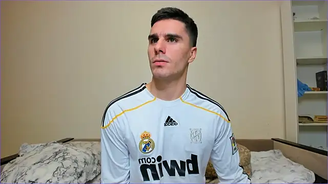 Snapshot of sam_huston chatting on 12.25.24 sam huston online show from 12.25.24