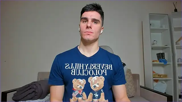 Snapshot of sam_huston chatting on 03.05.25 sam huston online show from 03.05.25