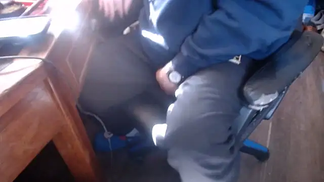 GingerSnappUSA online show from 11.04.25