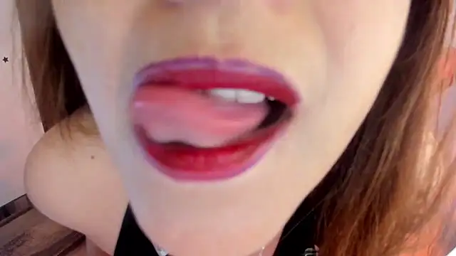 Ivette Shaira online show from 12.15.25