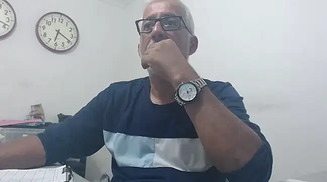 cenizo10124 online show from 01.01.25