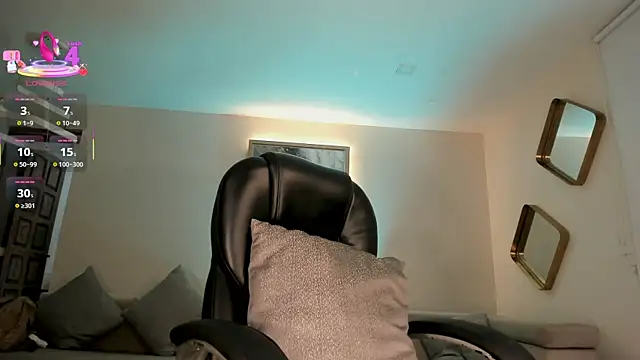 SophiePalmer online show from 10.11.25