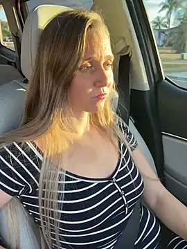 SkyelarSommer online show from 02.04.26