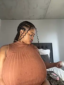 KnockoutBestie online show from 03.12.25