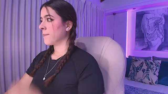 nathalie rivers online show from 09.20.25