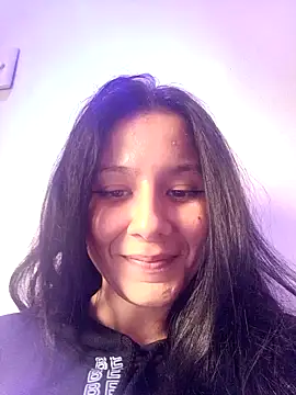 Snapshot of LissaThompsom chatting on 12.23.24 LissaThompsom online show from 12.23.24