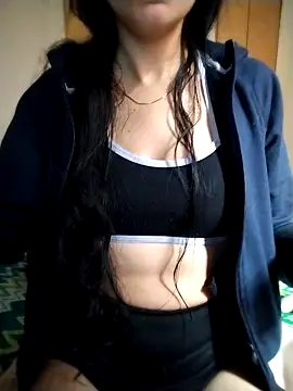 LissaThompsom online show from 10.03.25