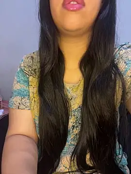 Snapshot of Mayacrayzi chatting on 09.25.25 Mayacrayzi online show from 09.25.25