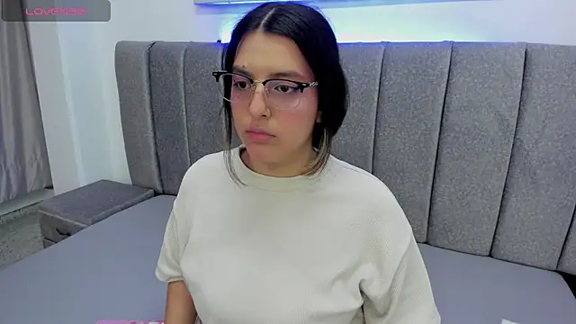 samantha stan online show from 04.13.26