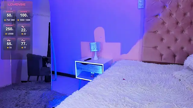 Snapshot of AmyOlimpo chatting on 01.24.25 AmyOlimpo online show from 01.24.25