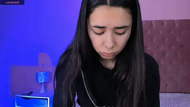 Snapshot of AmyOlimpo chatting on 01.27.25 AmyOlimpo online show from 01.27.25