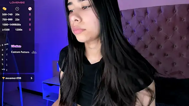 Snapshot of AmyOlimpo chatting on 03.12.25 AmyOlimpo online show from 03.12.25