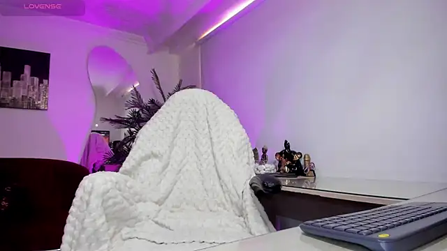 NebetColin online show from 10.30.25