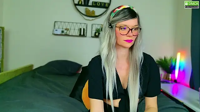 Kittychatte online show from 12.08.24