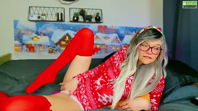 Kittychatte online show from 12.24.24